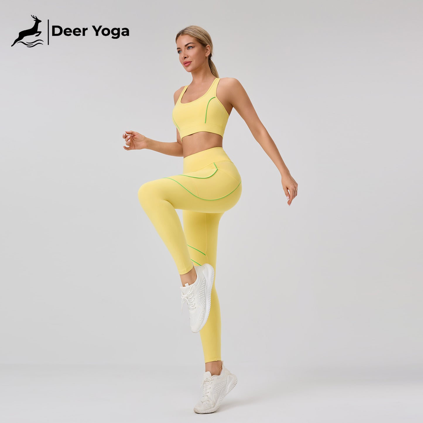 Deer Yoga Women's Sleeveless Sportswear Set
